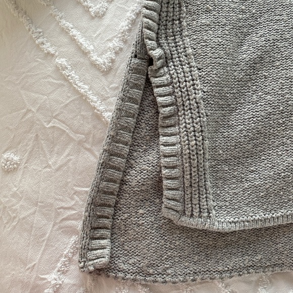 Grey turtleneck - Picture 3 of 4